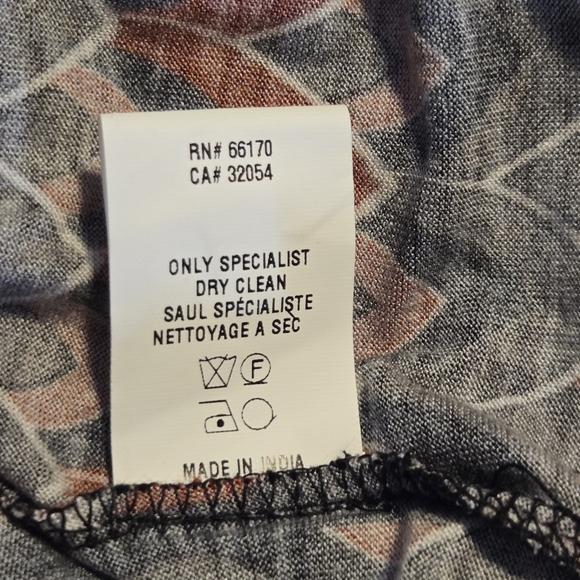 Annthropologie Bl-nk London Metallic Zig Zag Print Sequins Embellished Blouse XS - Picture 6 of 12